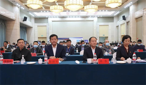 VSPORTS体育官网體育參加省體育場館協(xié)會工作年會 聚焦體育產(chǎn)業(yè)高質(zhì)量發(fā)展